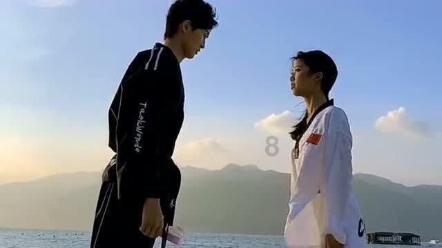 梦幻糖果森林逃生